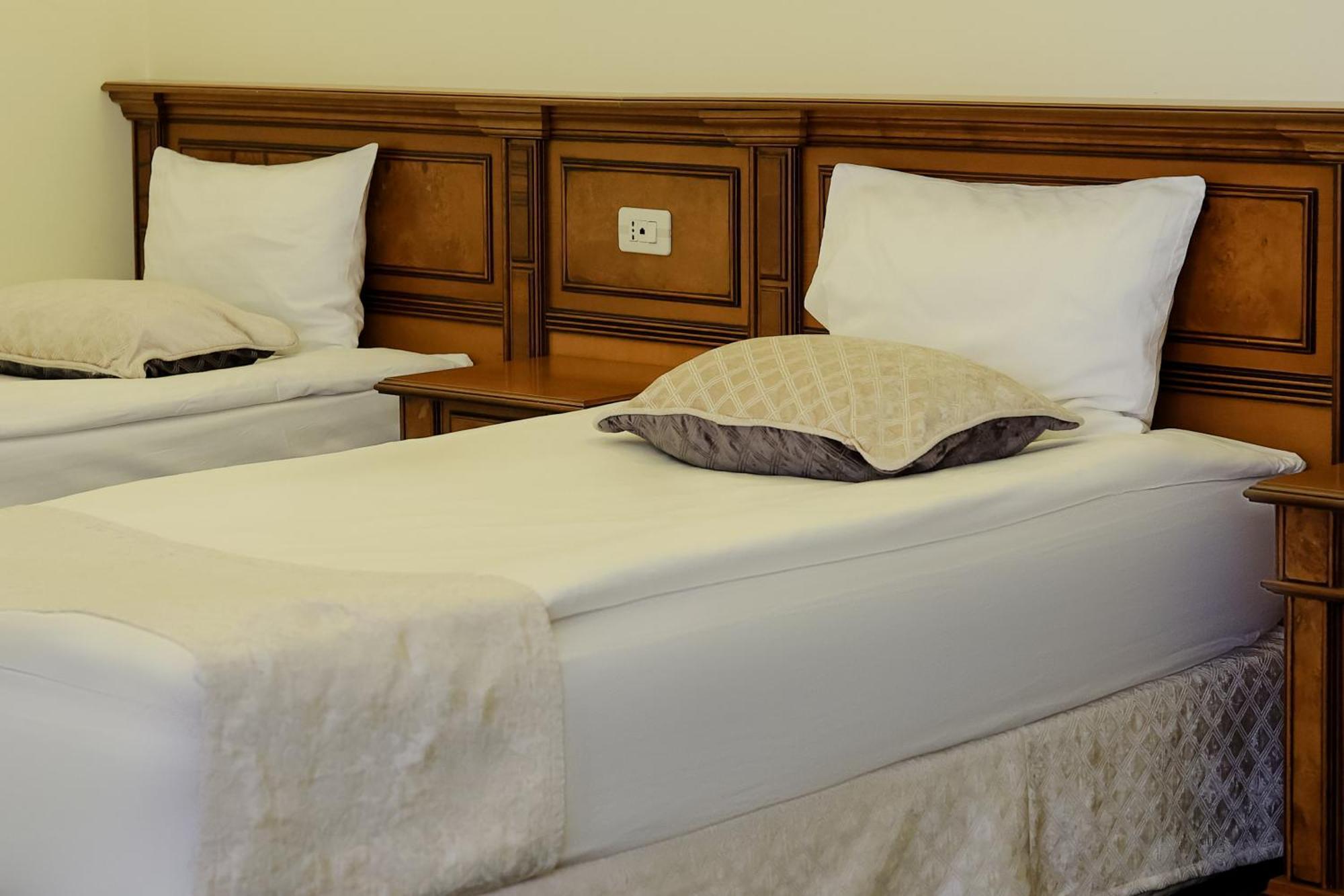 Armenia Hotel Jermuk Esterno foto
